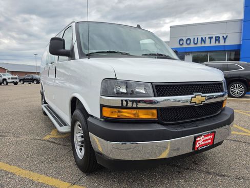 Used 2024 Chevrolet Express 2500 w/ Driver Convenience Package RWD image 23