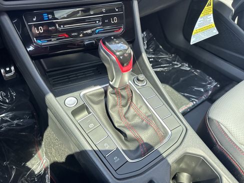 New 2026 Volkswagen Jetta GLI Autobahn FWD image 24