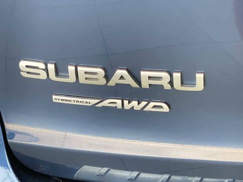 Used 2022 Subaru Ascent Premium w/ Convenience Package AWD/4WD image 11