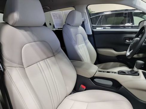 Certified 2026 Honda HR-V EX-L image 15