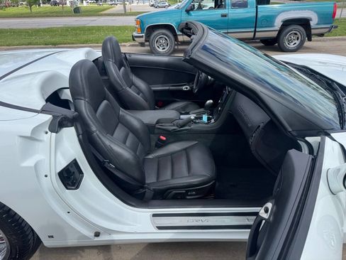 Used 2008 Chevrolet Corvette Convertible RWD image 10