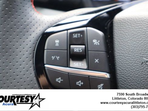 Used 2025 Ford Explorer ST-Line w/ Premium Package image 11