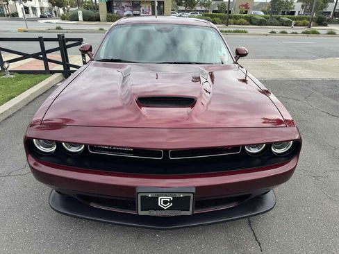 Used 2022 Dodge Challenger R/T w/ Plus Package image 11
