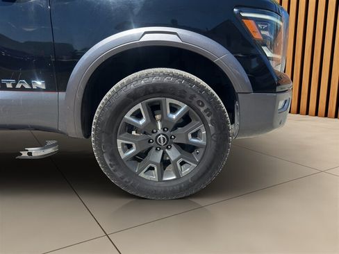 Used 2021 Nissan Titan Platinum Reserve w/ Moonroof Package AWD/4WD image 51
