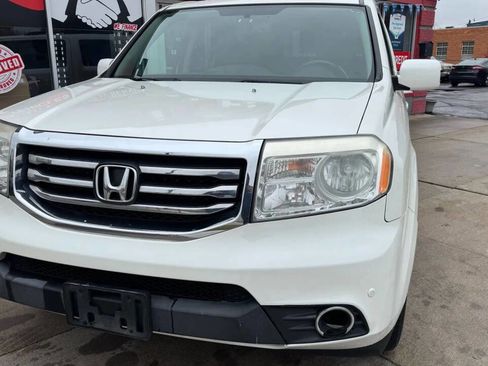 Used 2014 Honda Pilot Touring image 16