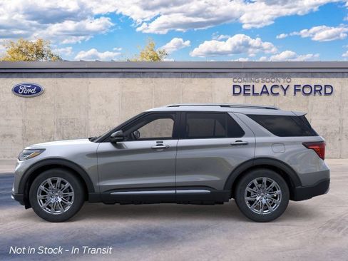 New 2026 Ford Explorer Platinum w/ LUX Leather Package AWD/4WD image 4