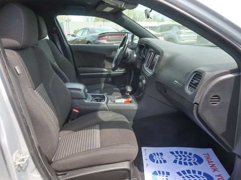 Used 2023 Dodge Charger SXT RWD image 17
