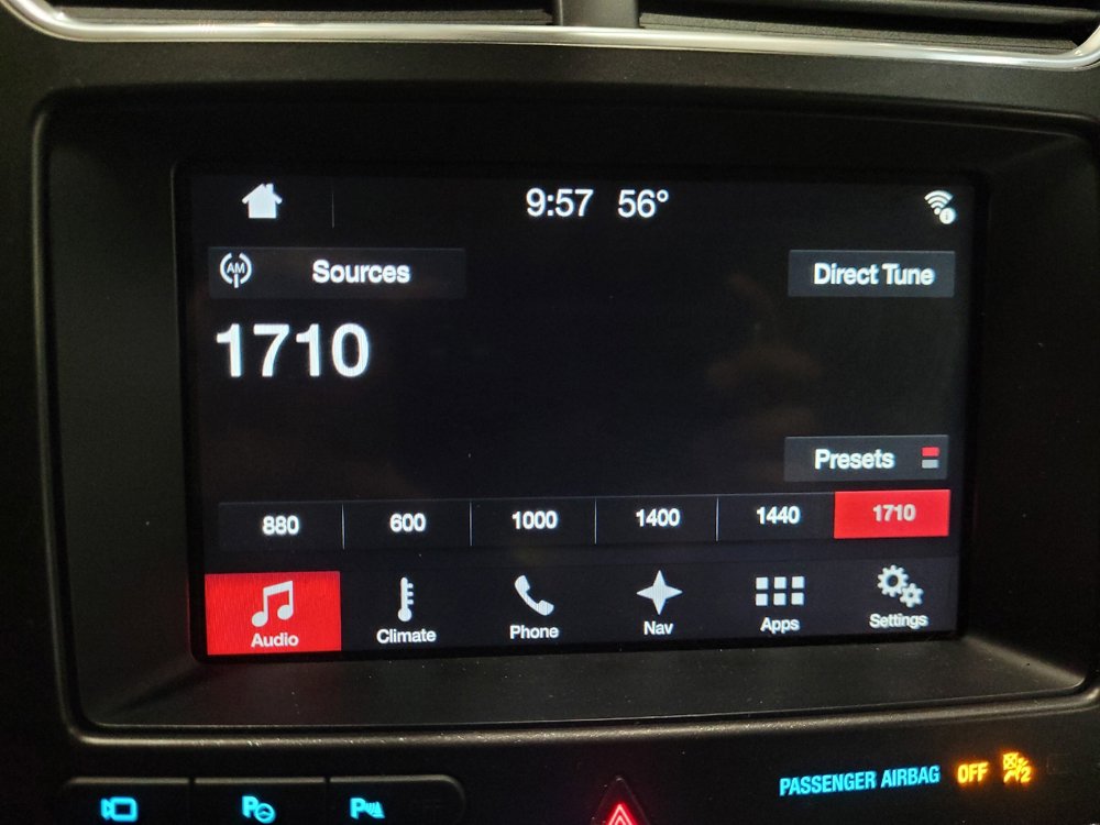 Used 2017 Ford Explorer Platinum AWD/4WD image 25