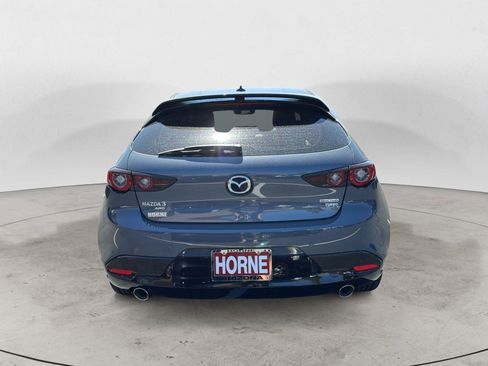 New 2026 MAZDA MAZDA3 Hatchback w/Premium Plus Pkg image 4