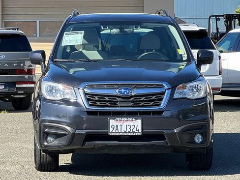 Used 2018 Subaru Forester 2.5i Premium image 12