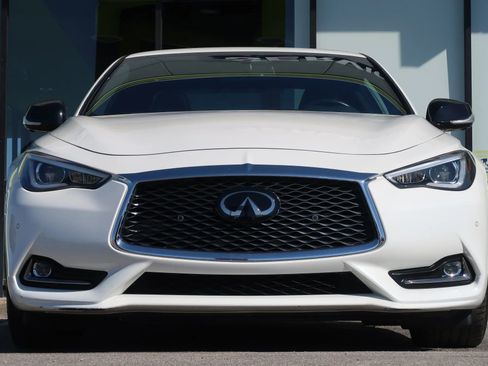 Used 2020 INFINITI Q60 Red Sport 400 w/ Proactive Package image 3