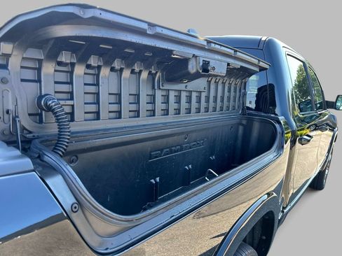 Used 2022 RAM 1500 Limited AWD/4WD image 14
