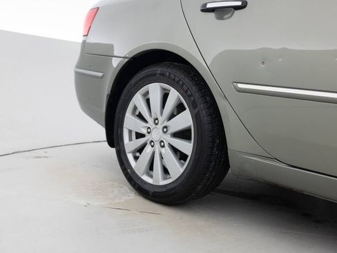 Used 2010 Hyundai Sonata Limited image 19