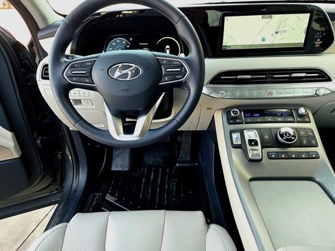 Used 2022 Hyundai Palisade Limited image 9