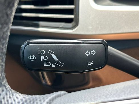 Used 2022 Volkswagen Atlas Cross Sport SEL Premium R-Line AWD/4WD image 30