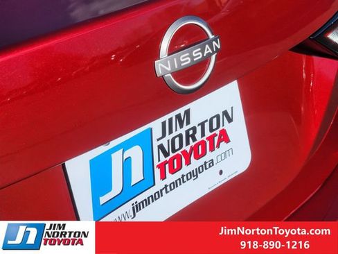 Used 2024 Nissan Sentra SV image 11