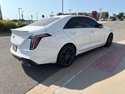 Used 2023 Cadillac CT4 Sport RWD image 4