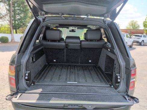 Used 2019 Land Rover Range Rover HSE image 15