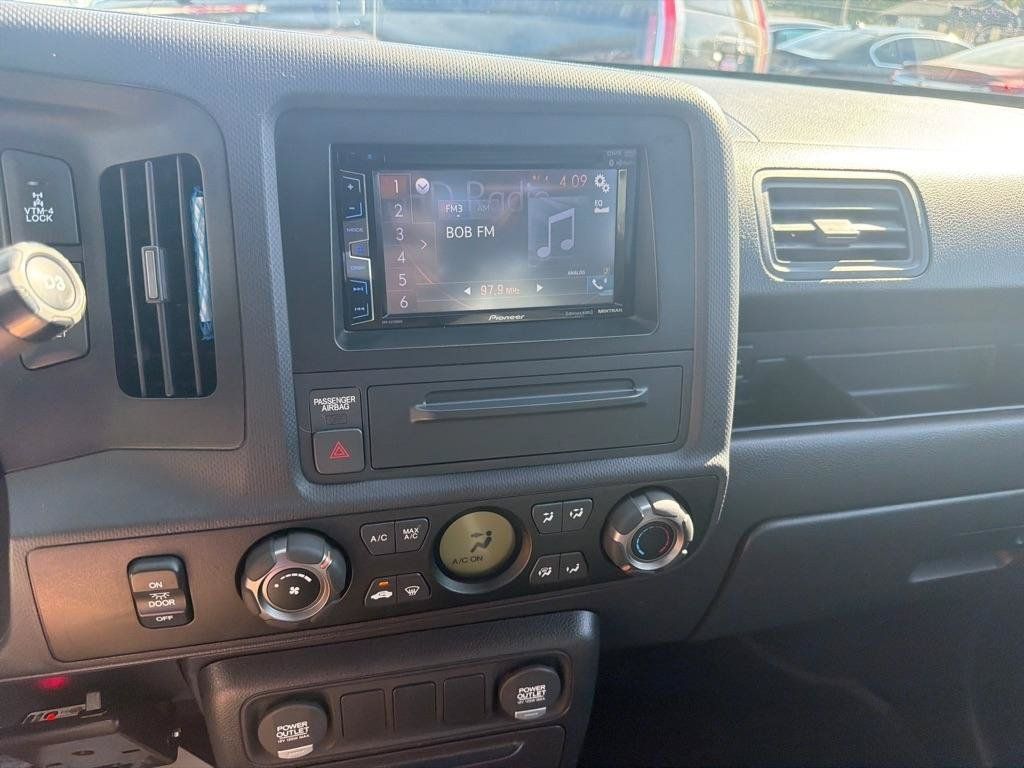 Used 2014 Honda Ridgeline Sport image 20