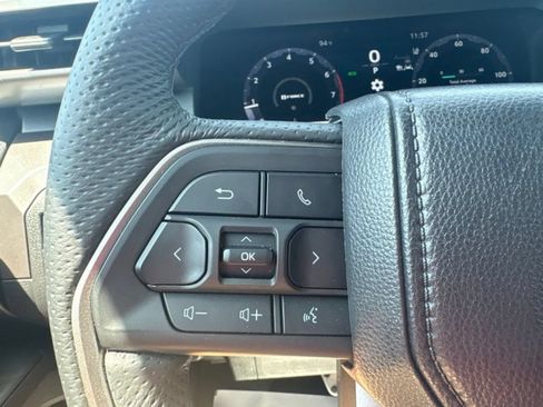 Used 2026 Toyota Tacoma TRD Sport AWD/4WD image 9