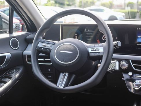 Certified 2025 Hyundai Sonata SEL image 19