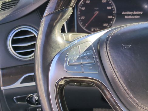Used 2015 Mercedes-Benz S 550 4MATIC Sedan image 18