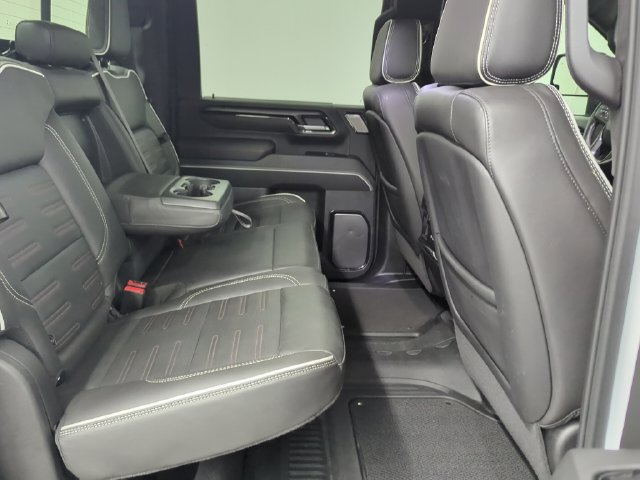 Used 2025 GMC Sierra 2500 AT4X AWD/4WD image 36