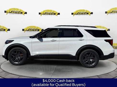 New 2026 Ford Explorer ST-Line w/ ST-Line Street Pack RWD image 2