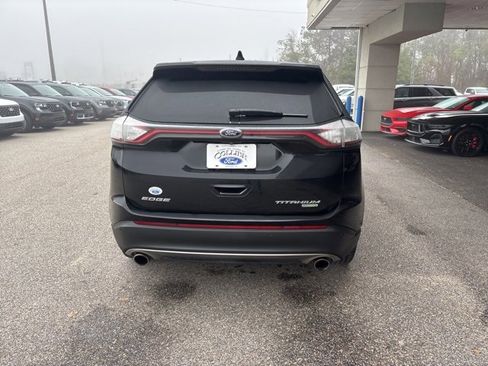 Used 2017 Ford Edge Titanium image 5
