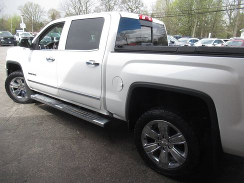 Used 2018 GMC Sierra 1500 SLT AWD/4WD image 15