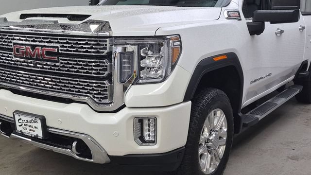 Certified 2022 GMC Sierra 3500 Denali w/ Denali Ultimate Package AWD/4WD image 9