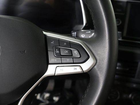 Used 2024 Volkswagen Jetta SE FWD image 42