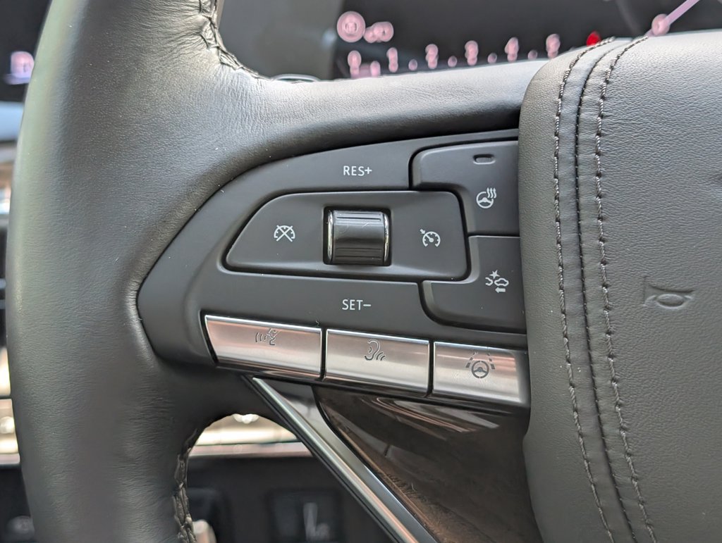 Used 2024 Cadillac Escalade Sport Platinum w/ LPO, Floor Liner Package AWD/4WD image 27