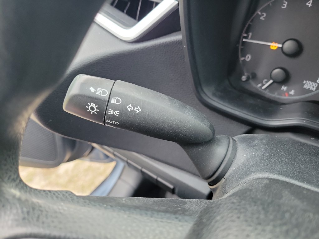 Used 2024 Toyota Corolla LE FWD image 30
