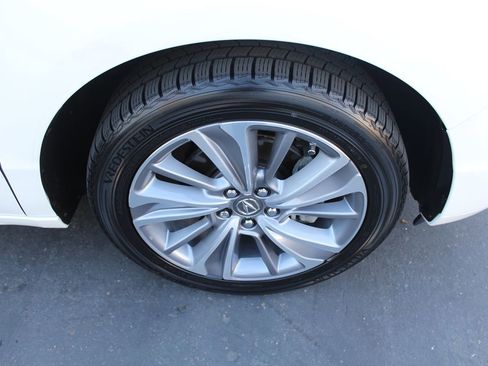 Used 2018 Acura MDX Sport Hybrid w/ Technology Pkg image 13