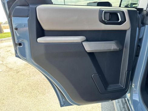 Used 2022 Ford Bronco Wildtrak image 25