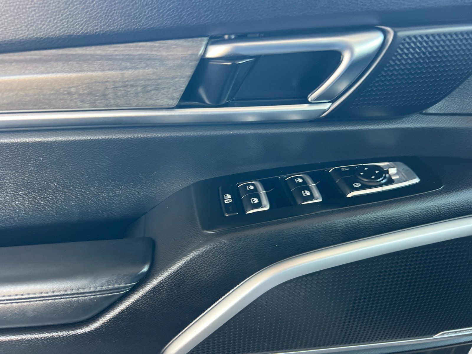 Used 2020 Kia Telluride EX w/ EX Premium Package FWD image 10