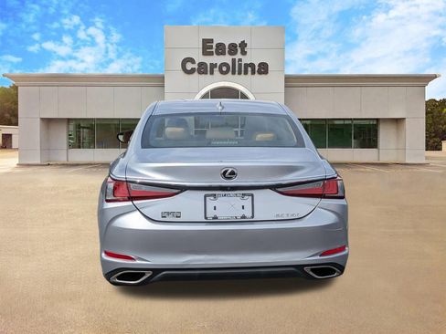 Used 2023 Lexus ES 350 w/ Accessory Package (Z1) FWD image 4
