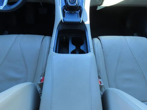 Used 2019 Acura RDX FWD w/ Advance Package image 9