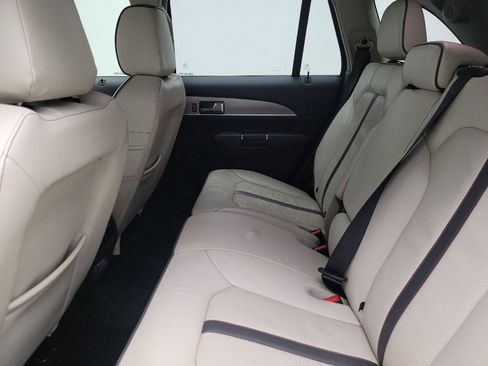 Used 2015 Lincoln MKX w/ Equipment Group 102A image 18