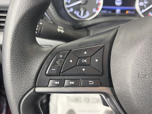 Certified 2023 Nissan Sentra SV FWD image 30