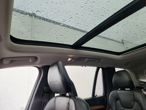 Used 2016 Volvo XC90 T6 Inscription w/ Vision Package image 14