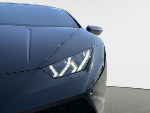 Used 2018 Lamborghini Huracan LP 610-4 image 8