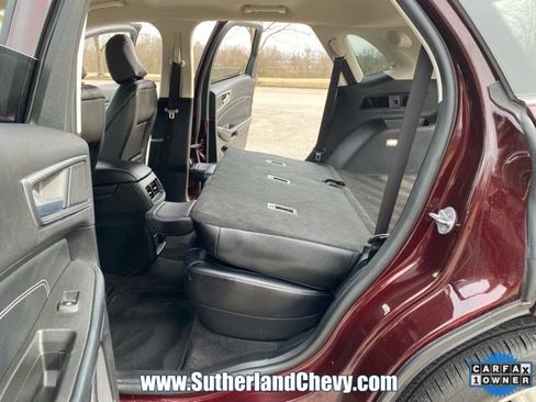 Used 2024 Ford Edge Titanium image 37