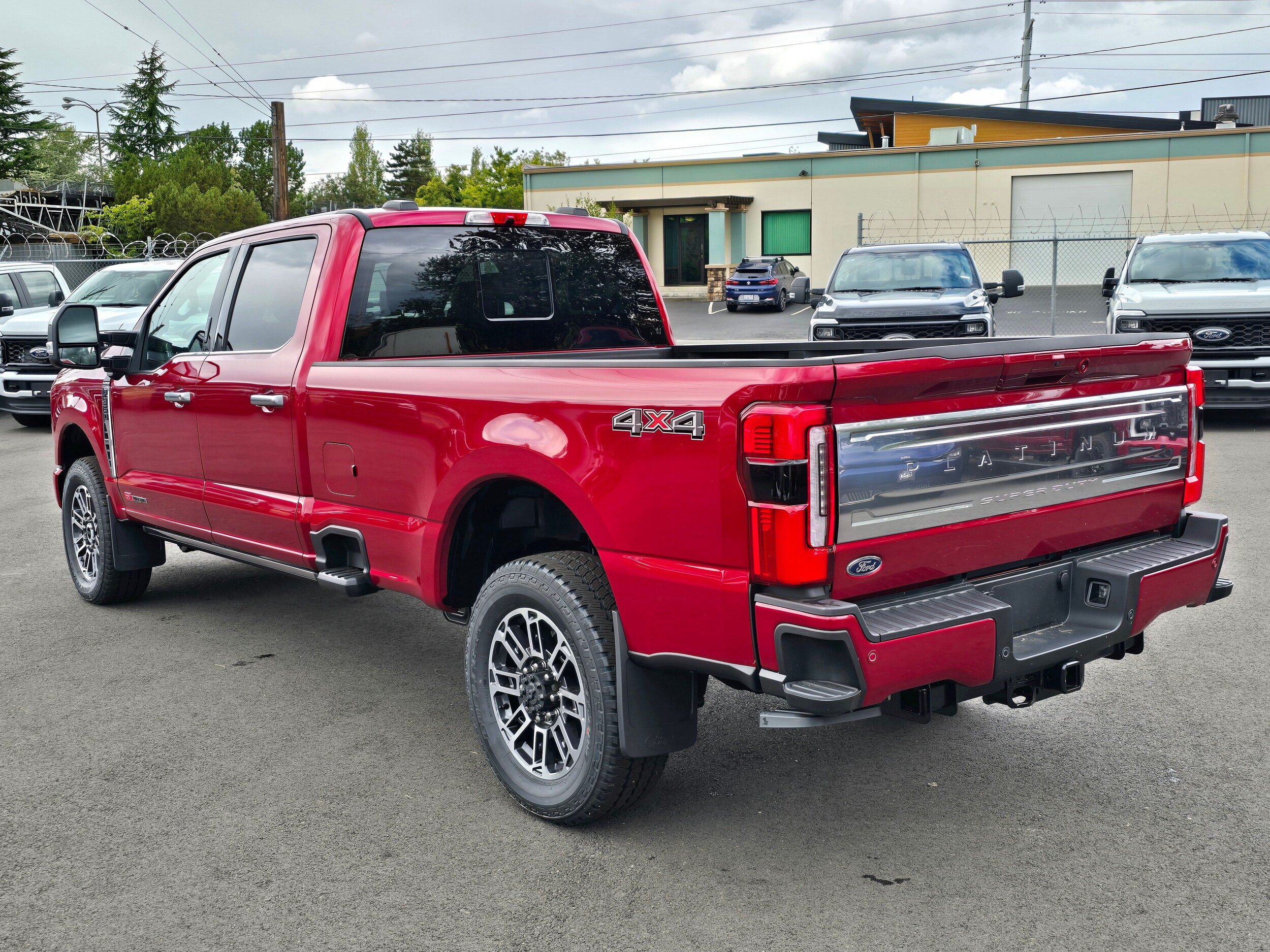 New 2026 Ford F350 Platinum w/ Platinum Plus Package AWD/4WD image 7