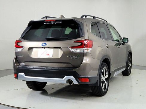 Used 2021 Subaru Forester Touring image 7