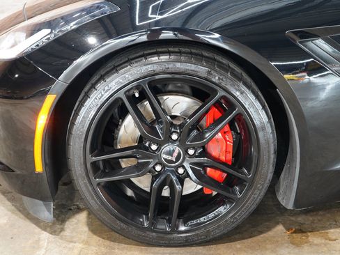 Used 2014 Chevrolet Corvette Stingray Convertible w/ 3LT Preferred Equipment Group RWD image 59