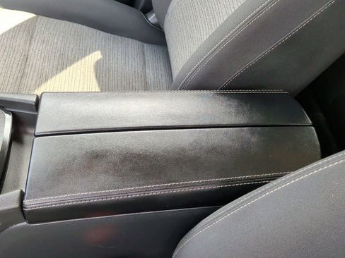 Used 2023 Nissan Rogue SV image 24