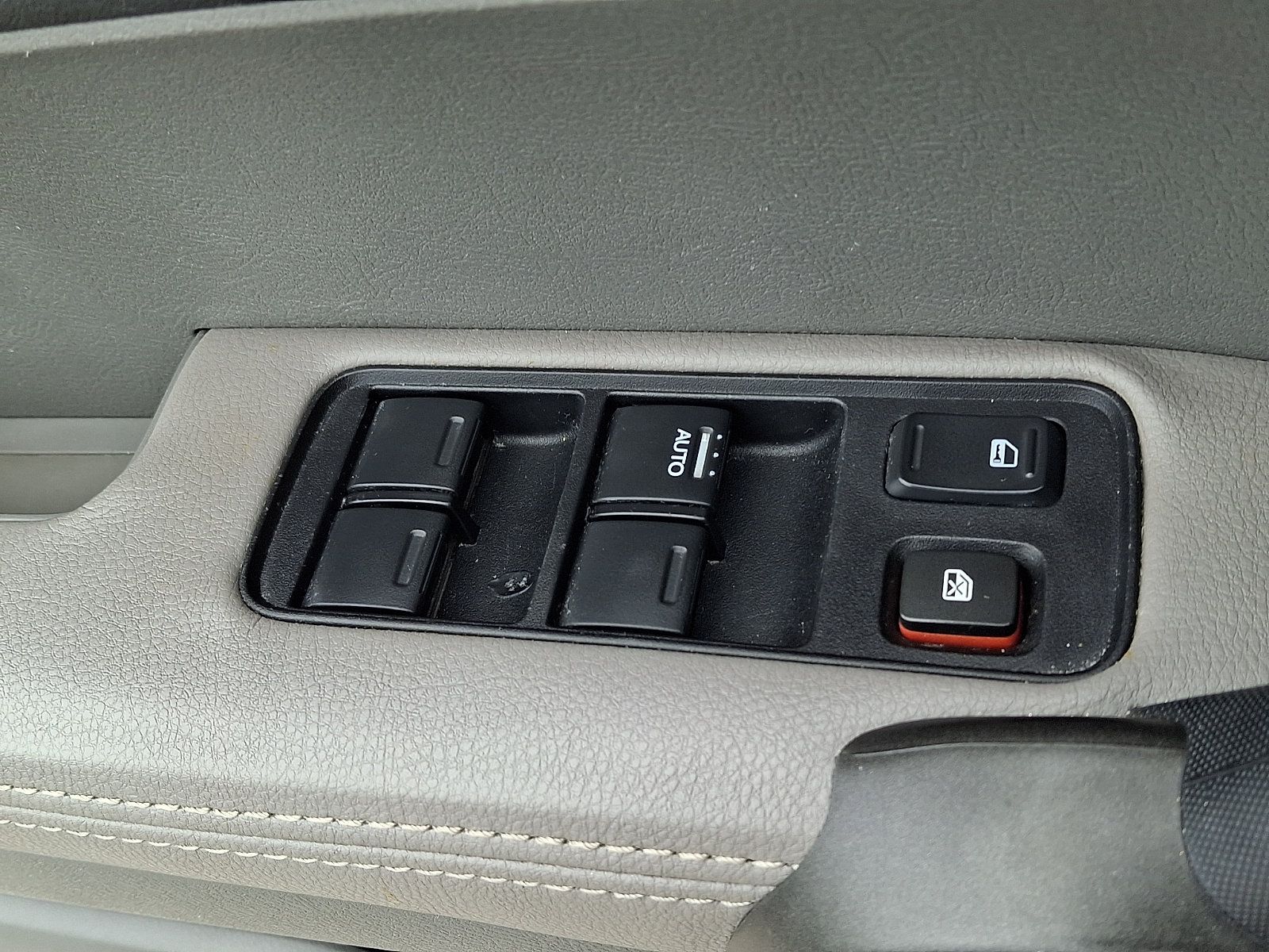 Used 2010 Honda CR-V EX-L image 23