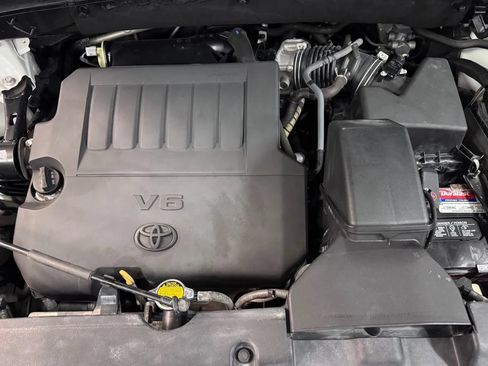 Used 2015 Toyota Highlander Limited Platinum AWD/4WD image 12